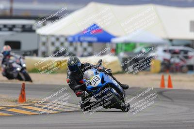 media/Jan-15-2023-SoCal Trackdays (Sun) [[c1237a034a]]/Turn 2 Set 2 (1155am)/